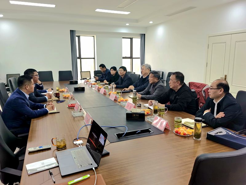 濟(jì)寧市供銷(xiāo)社監(jiān)事會(huì)主任朱林一行到訪濟(jì)寧華都