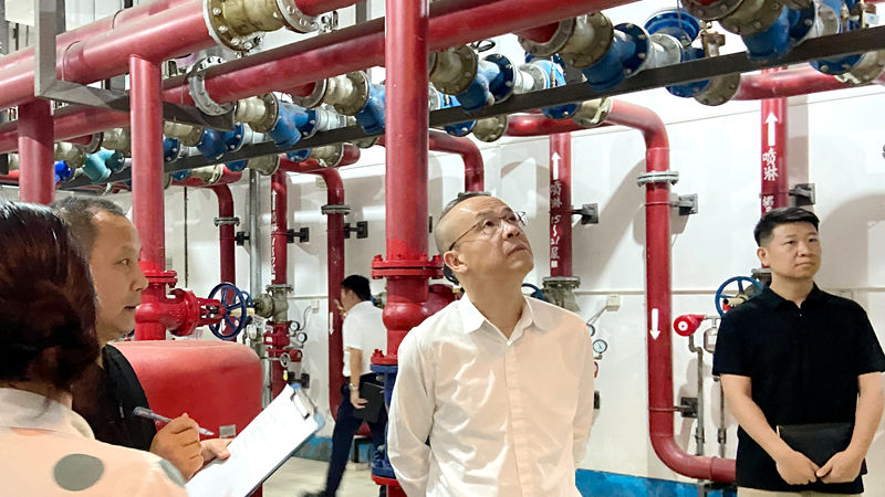 筑牢&ldquo;五一&rdquo;安全防線 李文華率隊開展節前安全檢查